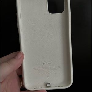 iPhone 11 battery case